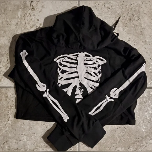 Romwe hot sale cropped hoodie